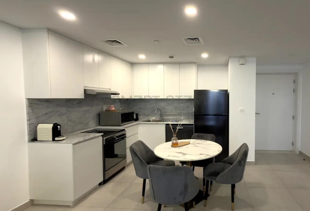 Fully Furnished | 6 Cheques | Pet Friendly
