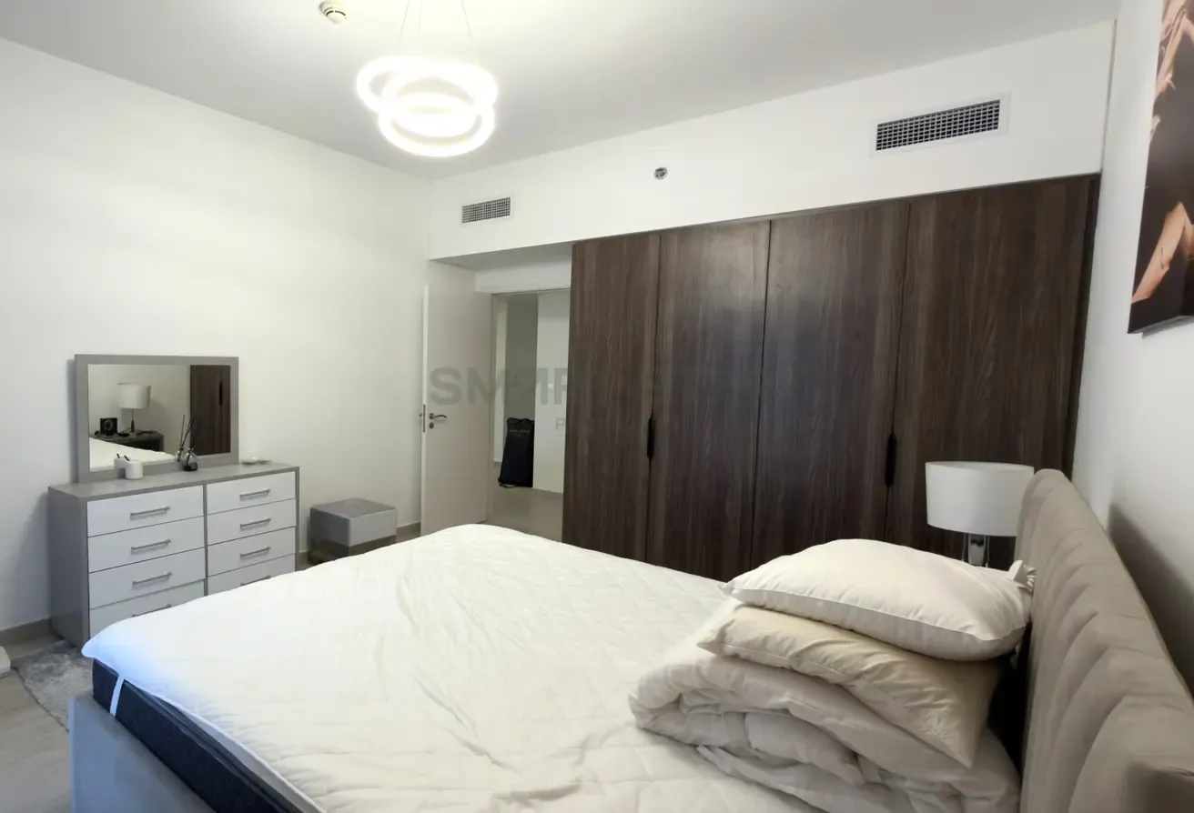 Fully Furnished | 6 Cheques | Pet Friendly