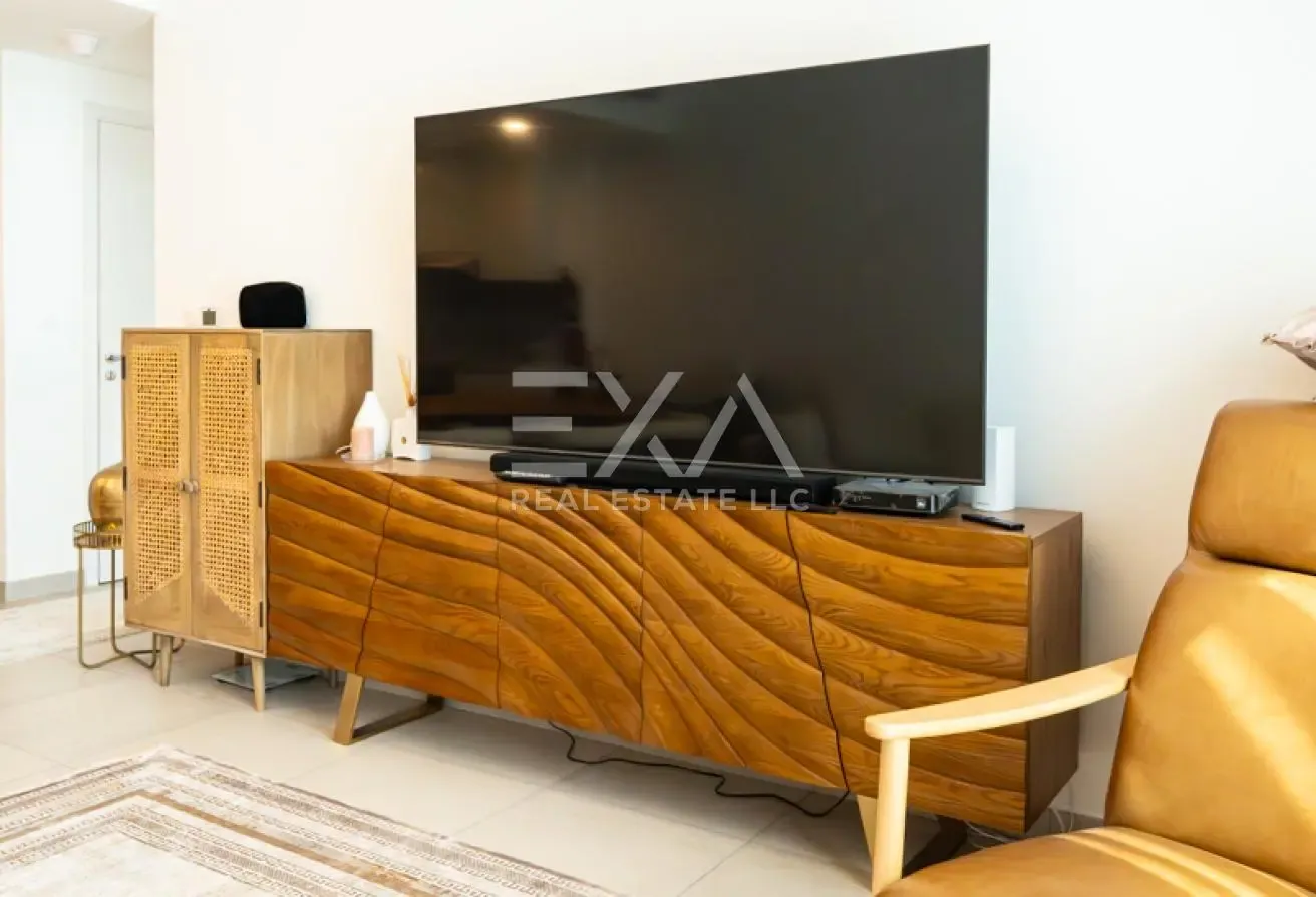 Ready to Move in I Fully Furnished I Exclusive