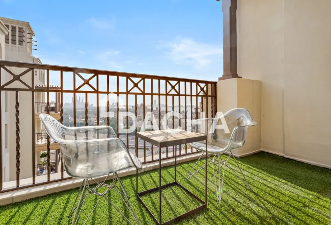 Vacant | Furnished | High Floor | Bright Unit