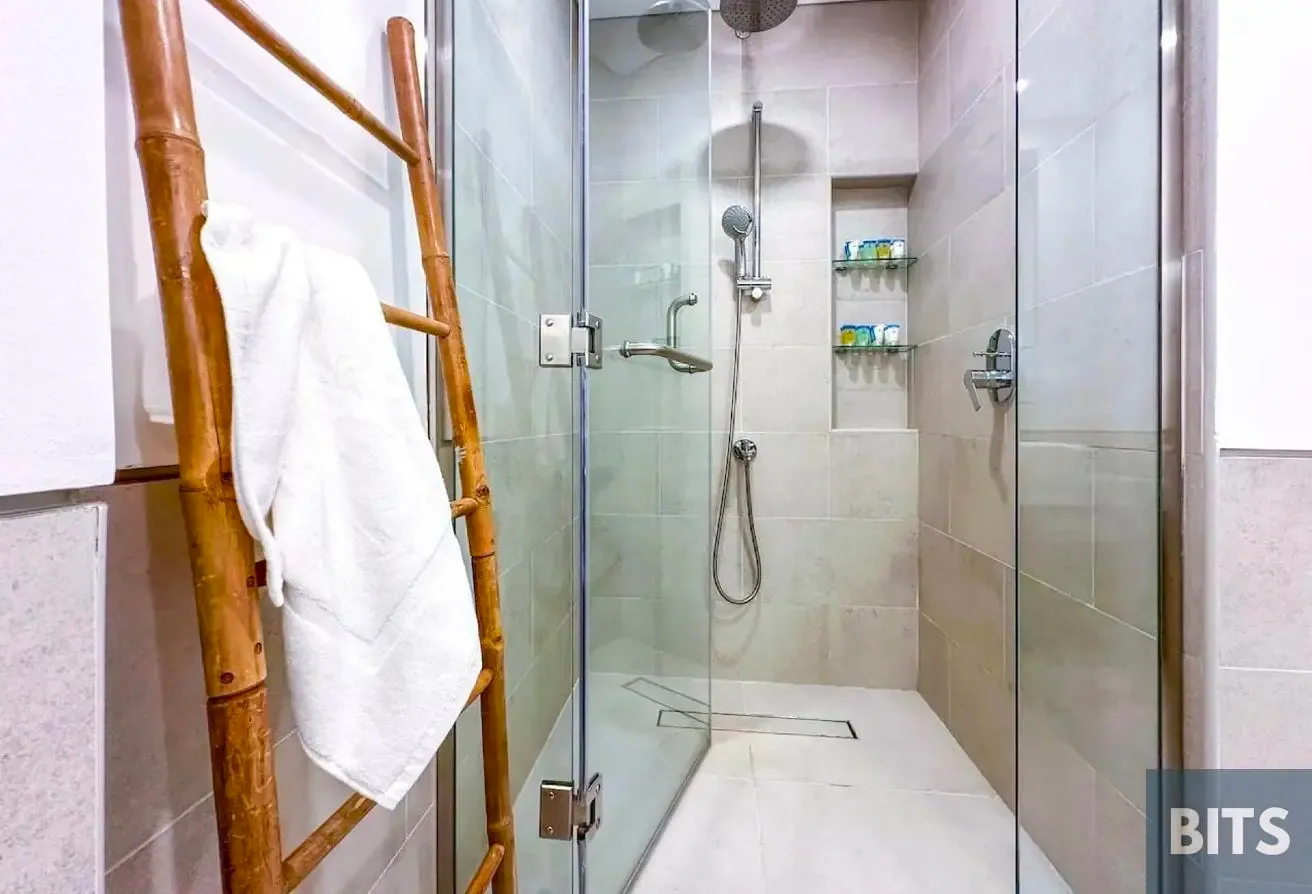 1 Bedroom Apartment | High-End Finishes | Vacant