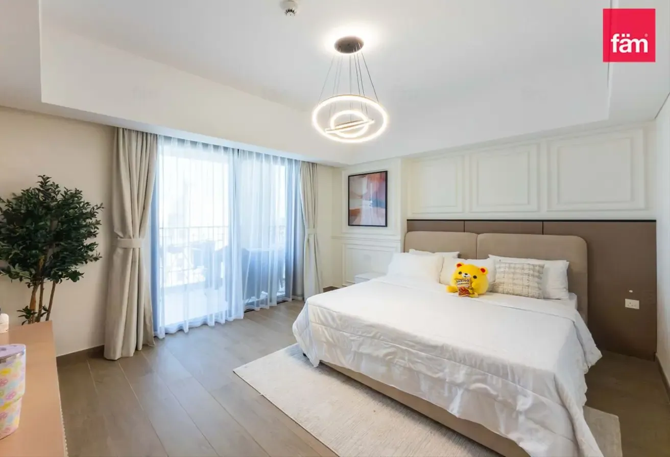 Walking Distance to Marsa AL Arab & Kite Beach