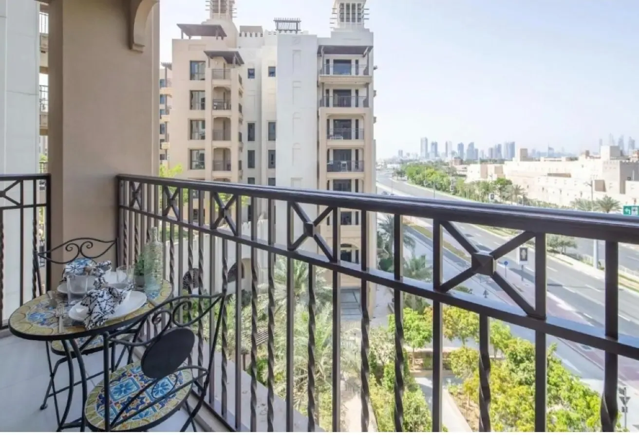 Ready to Move // Furnished One Bedroom // Lamtara