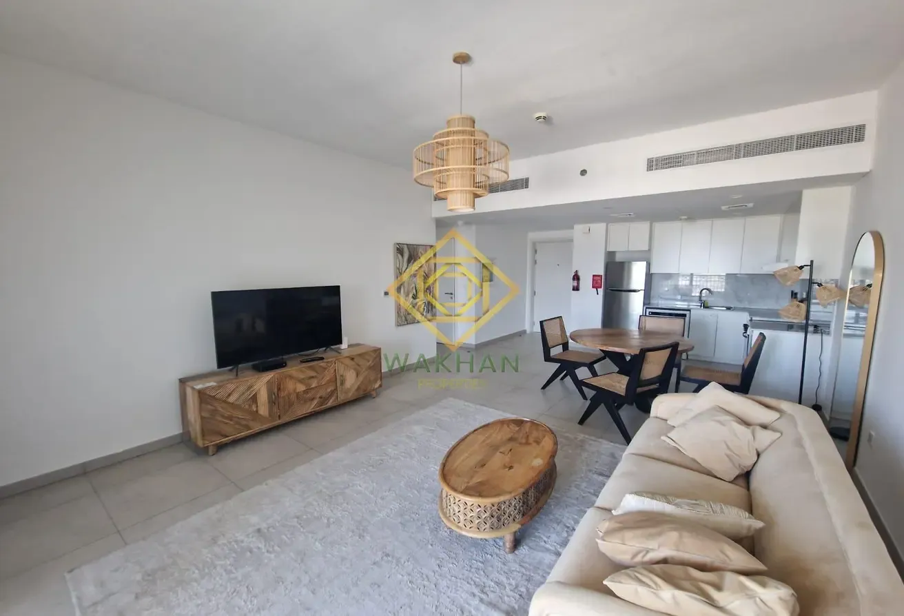 Newly Acquired 1BR | Sea View | High Floor