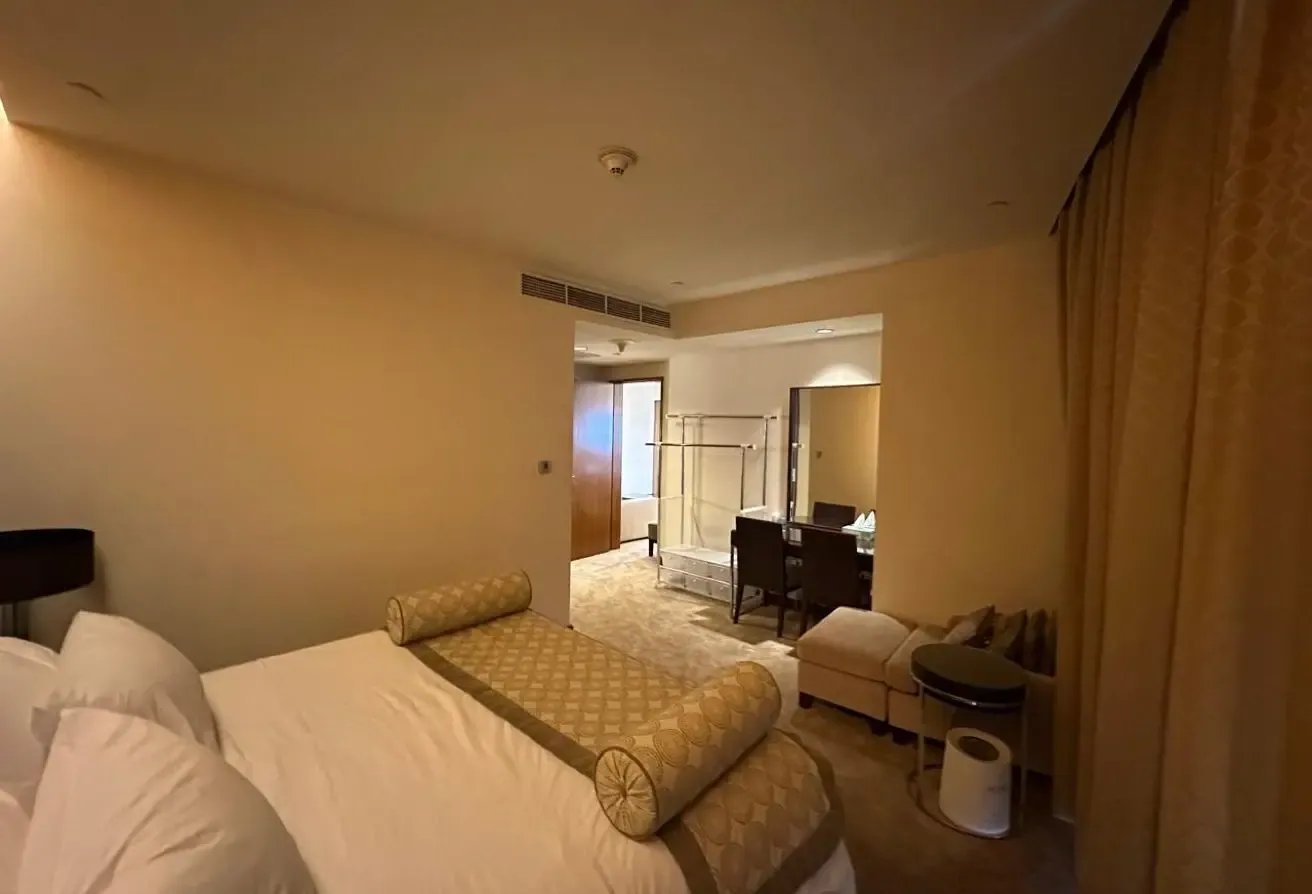 FULLY FURNISHED | CITY VIEW | 1 BEDROOM APARTMENT
