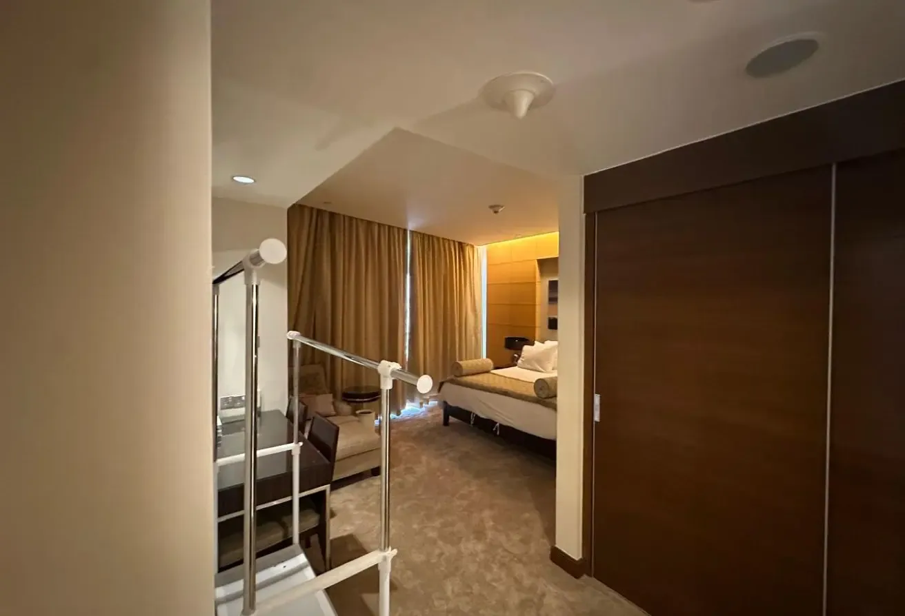 FULLY FURNISHED | CITY VIEW | 1 BEDROOM APARTMENT