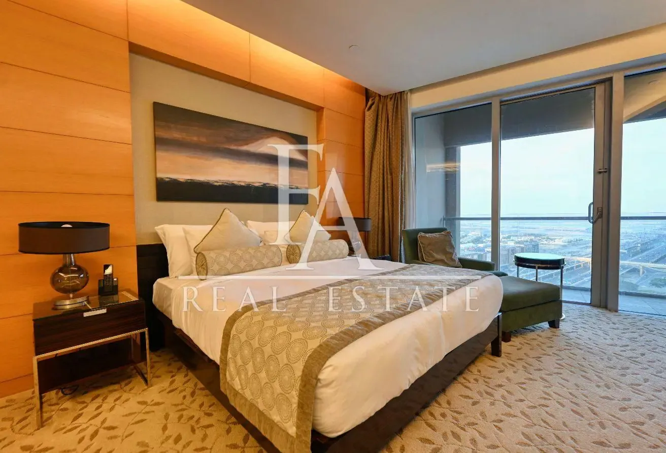 Luxury Studio | Prime Location | Iconic Views