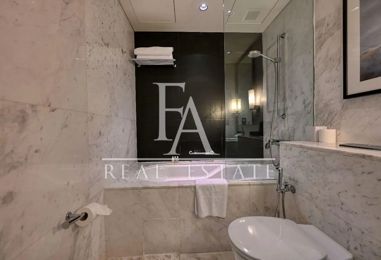 Luxury Studio | Prime Location | Iconic Views
