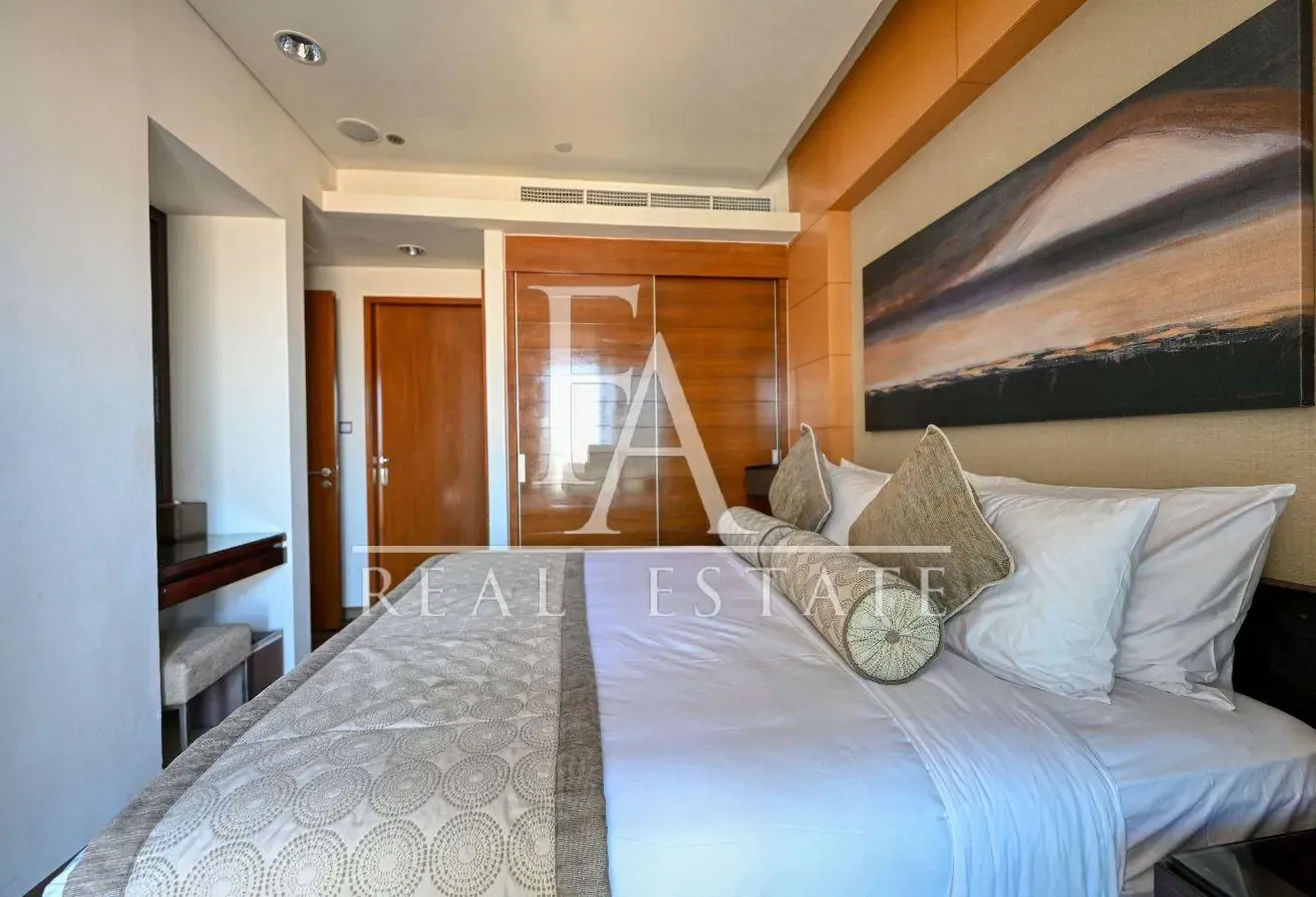 Prime Views | Available | Downtown Luxury