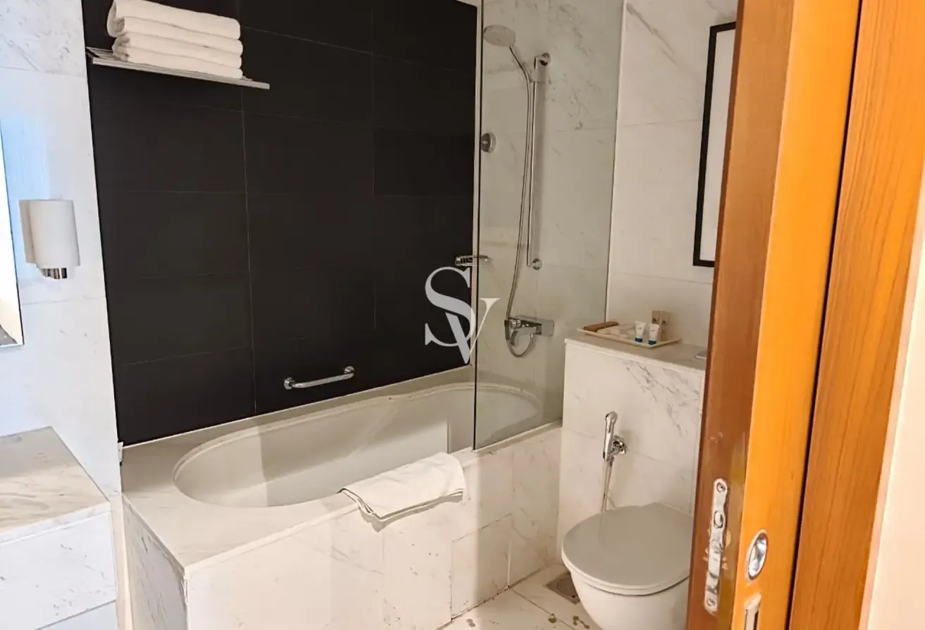 High Floor | Furnished | Direct Access To Mall