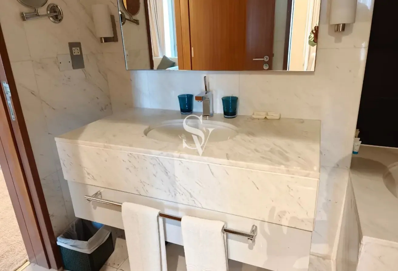 High Floor | Furnished | Direct Access To Mall