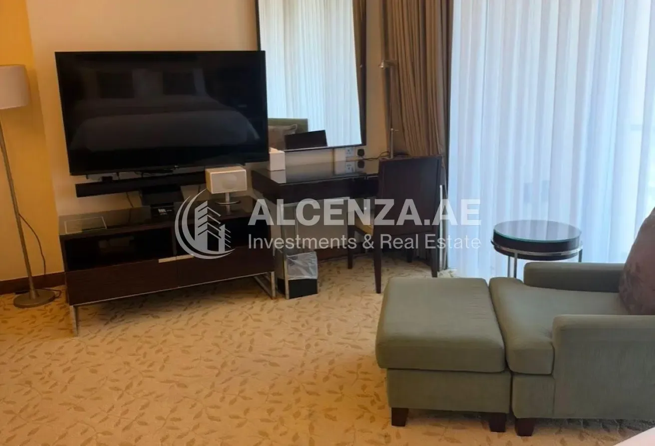 Bright Studio | High Floor | Burj Views