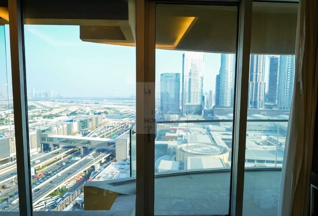 1 BR Furnished Apartment in Downtown Dubai