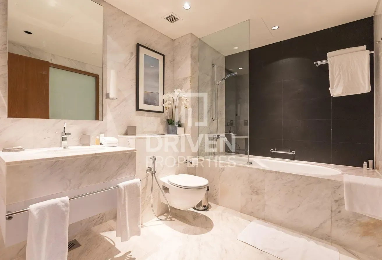Upgraded | Ready to Move in | Dubai Mall access