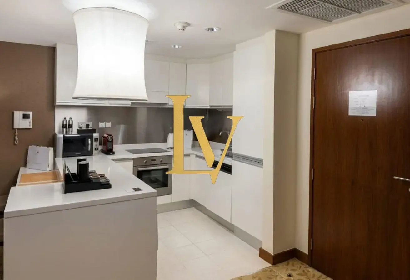 High Floor | Luxury Living | Direct Mall Access