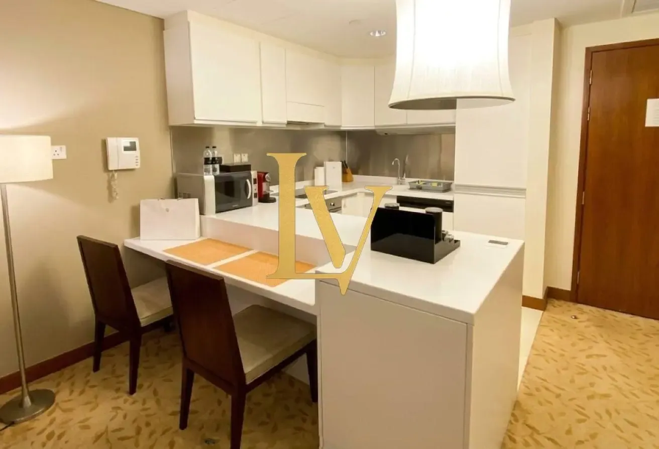 High Floor | Luxury Living | Direct Mall Access