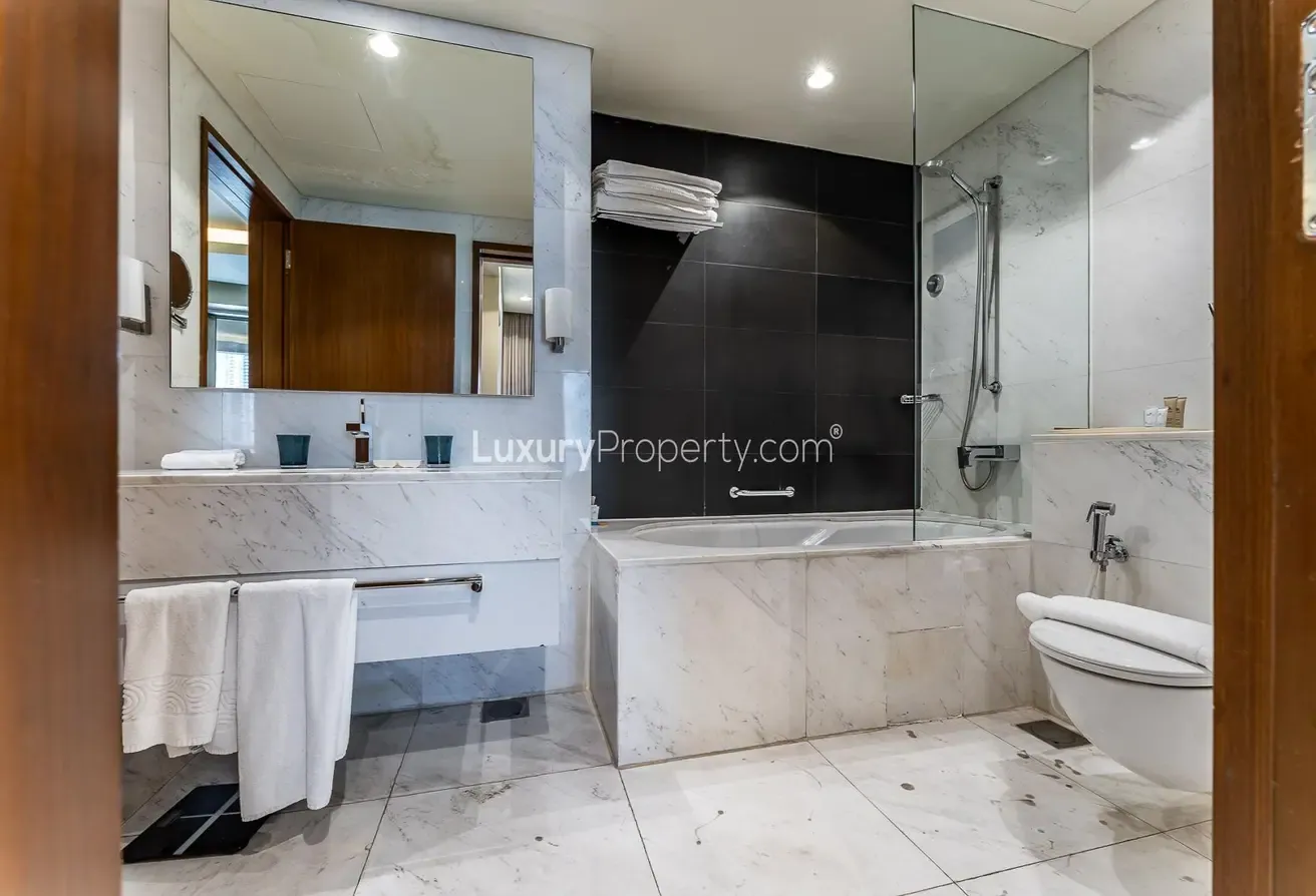 High Floor | Direct Mall Access Kempinski