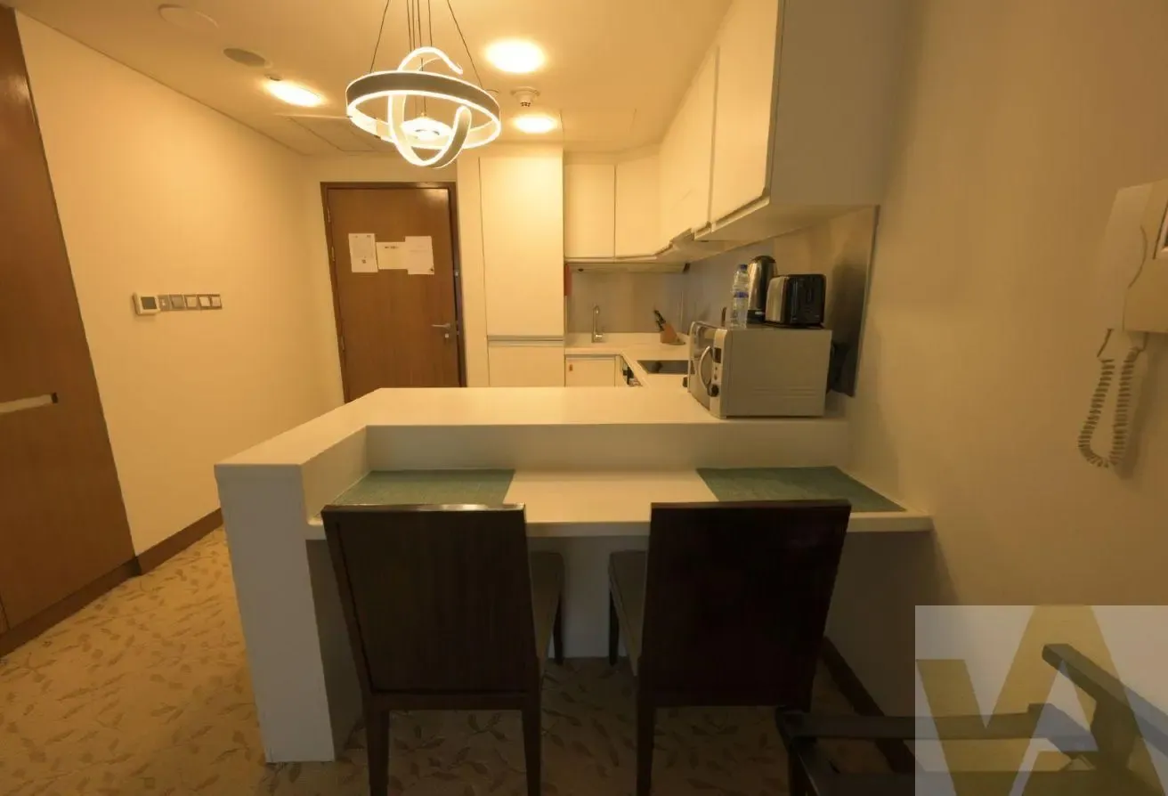 HIGH FLOOR | BURJ AND SKYLINE VIEW | VACANT