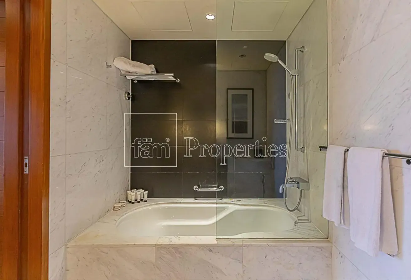 Fountain View Studio At The Lowest Price!