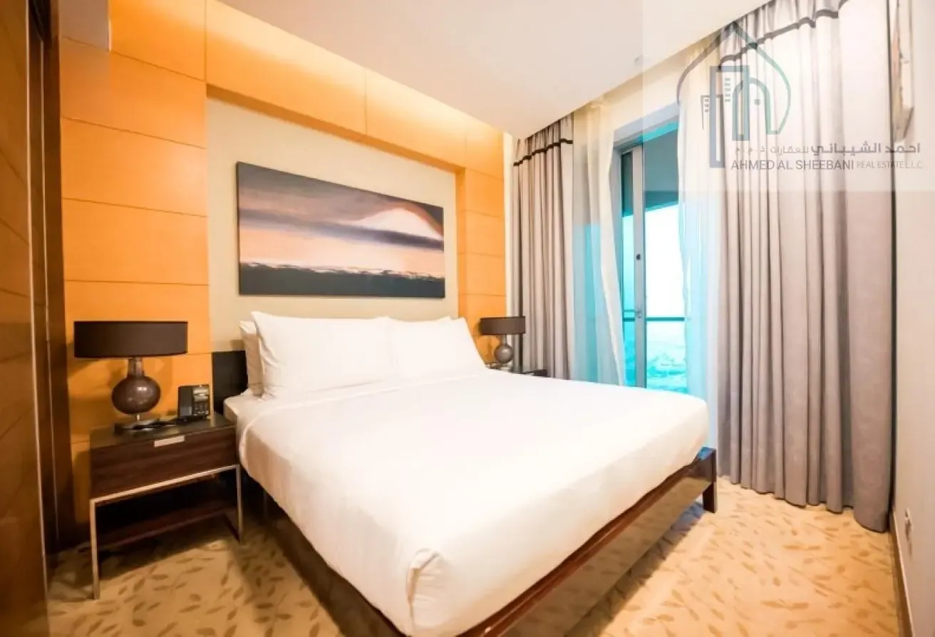 HIGH FLOOR | PRIME LOCTION | DIRECT ACCESS TO MALL