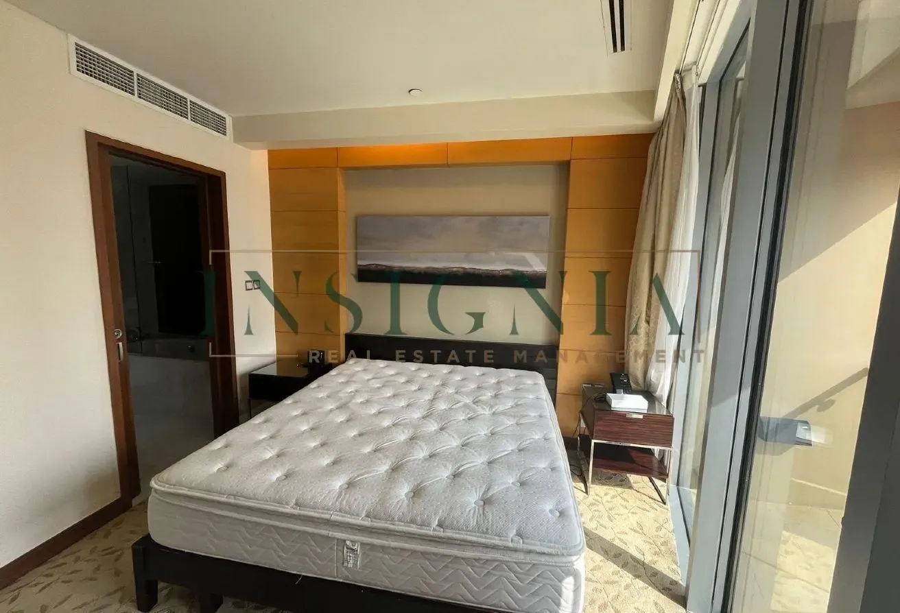 Ready to move Burj View High Floor Furnished