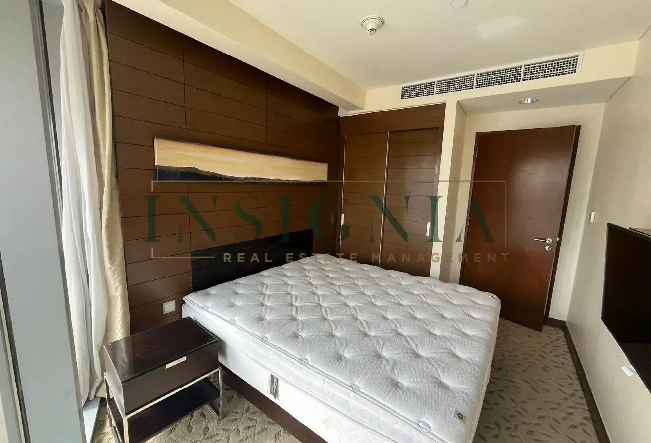Ready to move Burj View High Floor Furnished