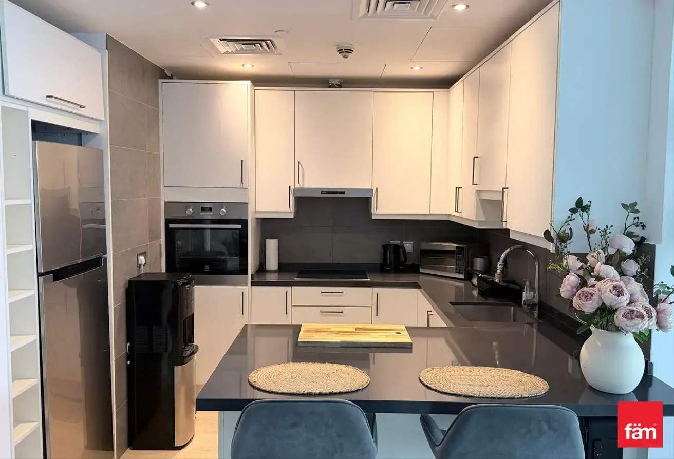 Study Room | Stunning Seaviews | Fully Furnished
