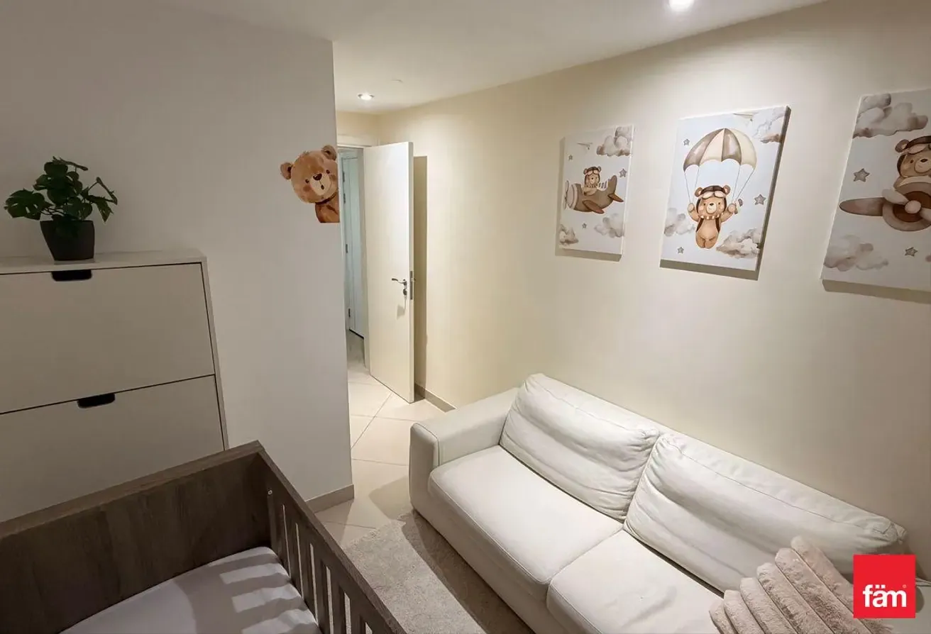 Study Room | Stunning Seaviews | Fully Furnished