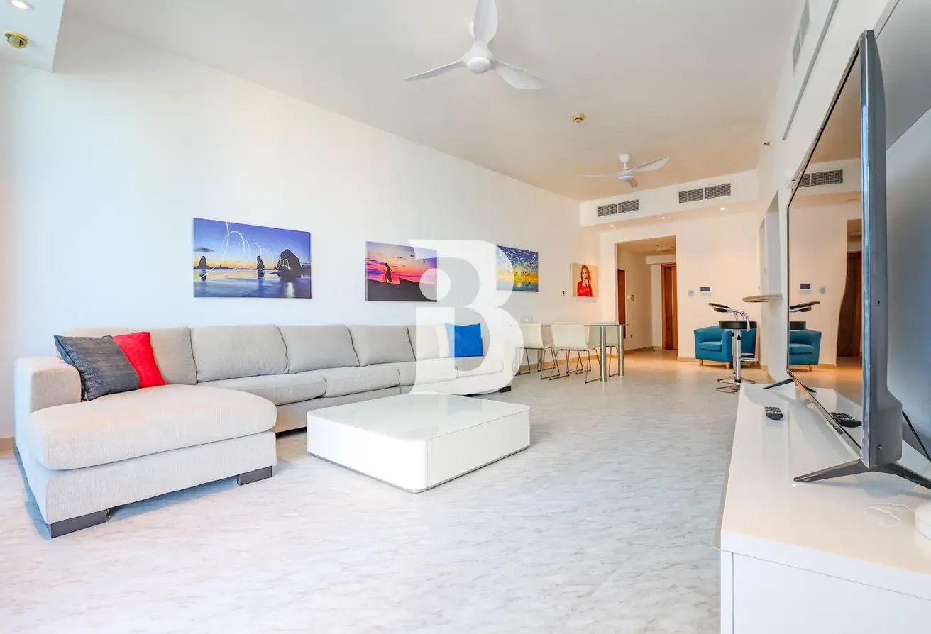 Large 1BR + Study with Premium Views