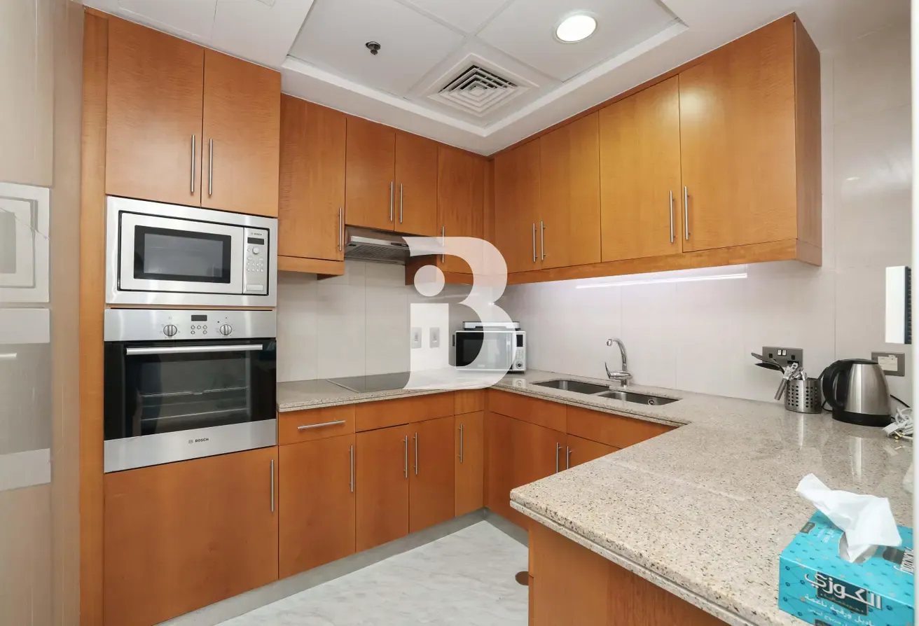 Large 1BR + Study with Premium Views
