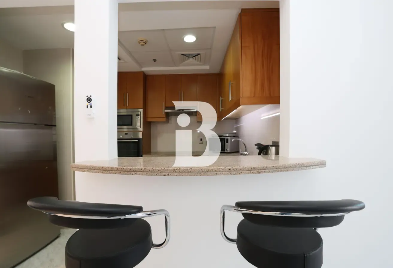 Large 1BR + Study with Premium Views