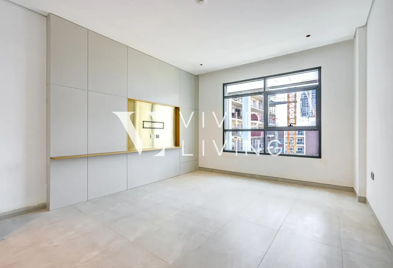 Vacant | Brand New | Maids Room |  Cinema room