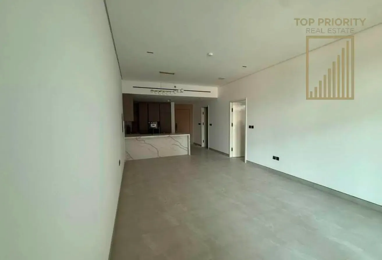 Unfurnished | Vacant | Pool View | Great Layout