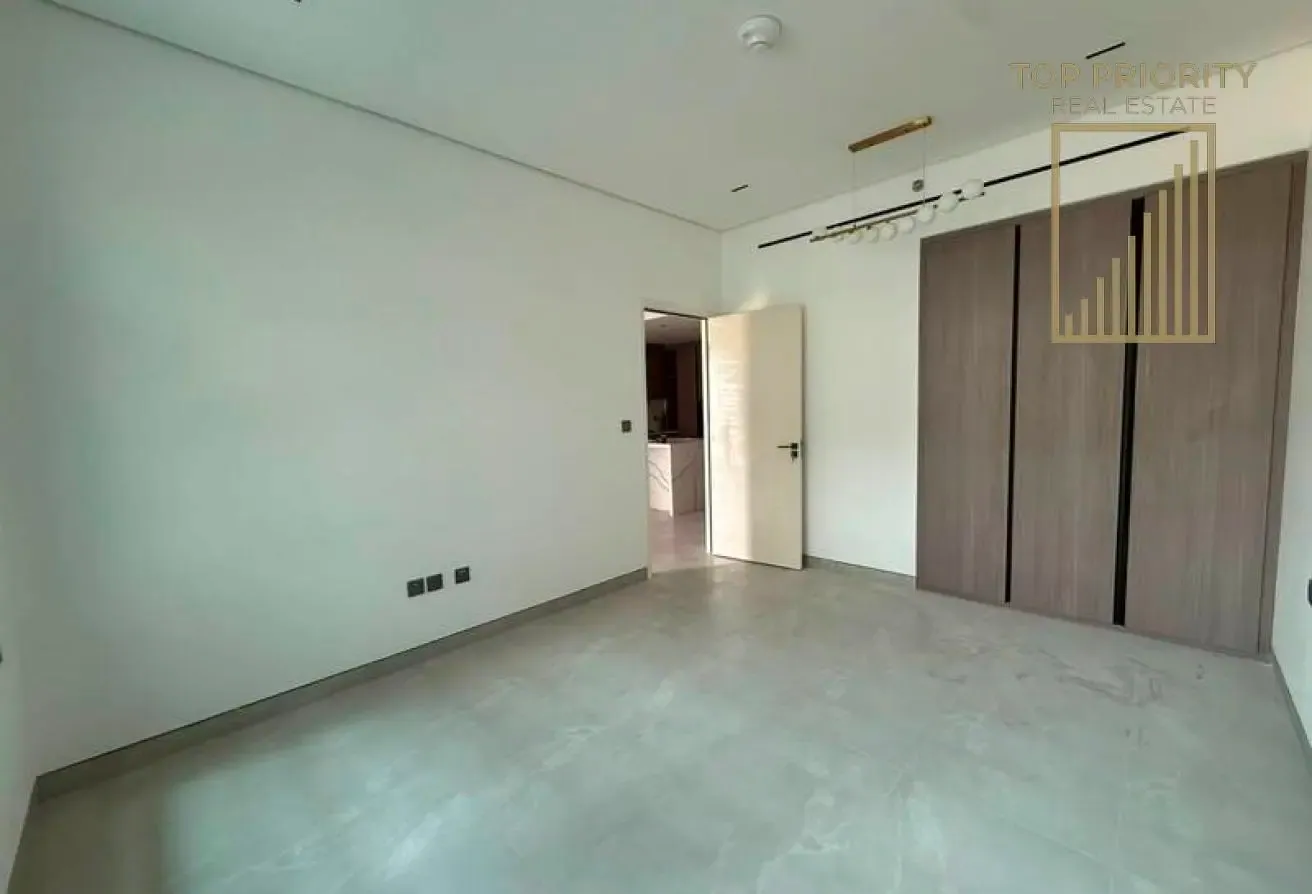 Unfurnished | Vacant | Pool View | Great Layout