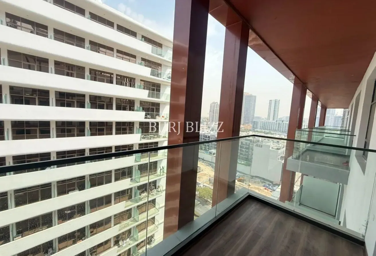 Exceptional Living | Brand New | 12 Cheques