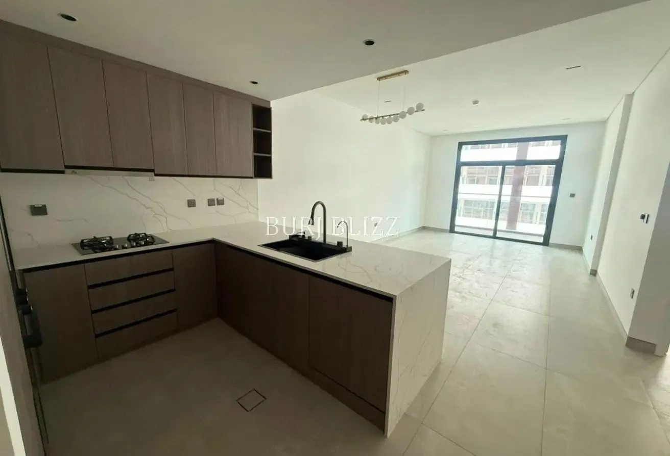 Exceptional Living | Brand New | 12 Cheques