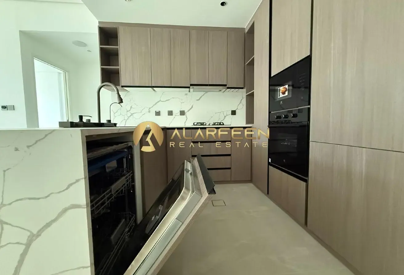 Spacious Layout | Unfurnished 1BR | Vacant