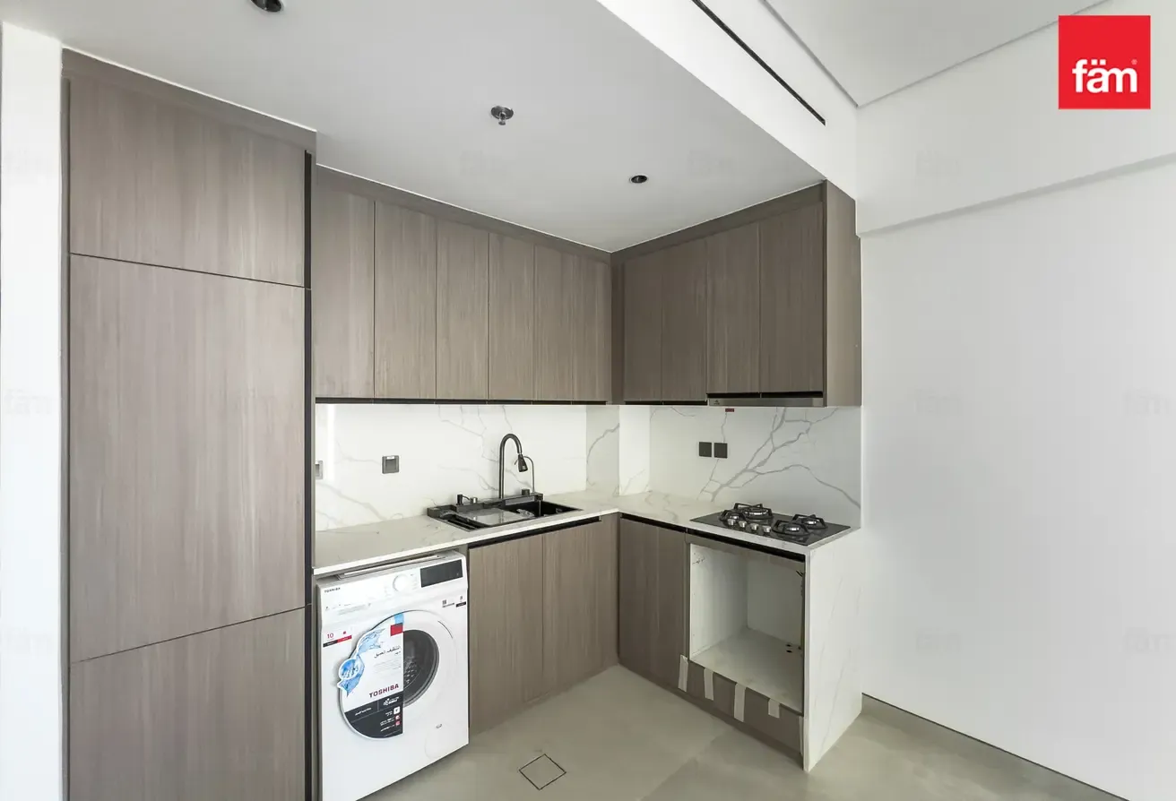 Flexible Cheques  Brand New  High Floor