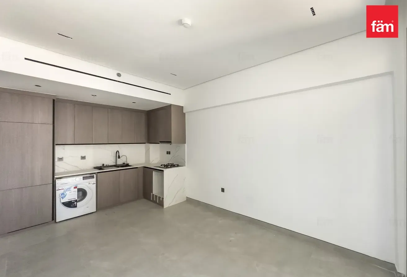 Flexible Cheques  Brand New  High Floor