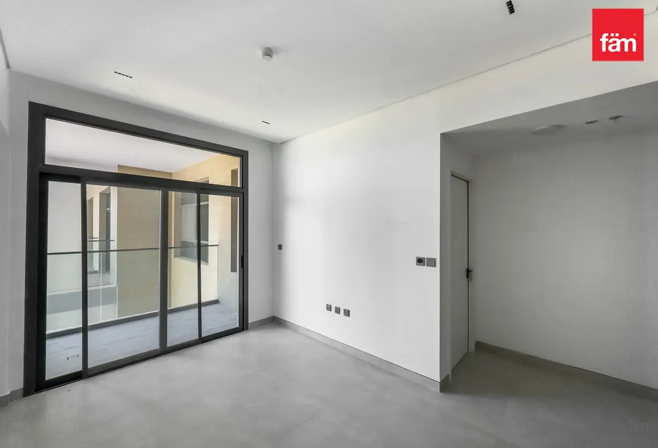 Flexible Cheques  Brand New  High Floor