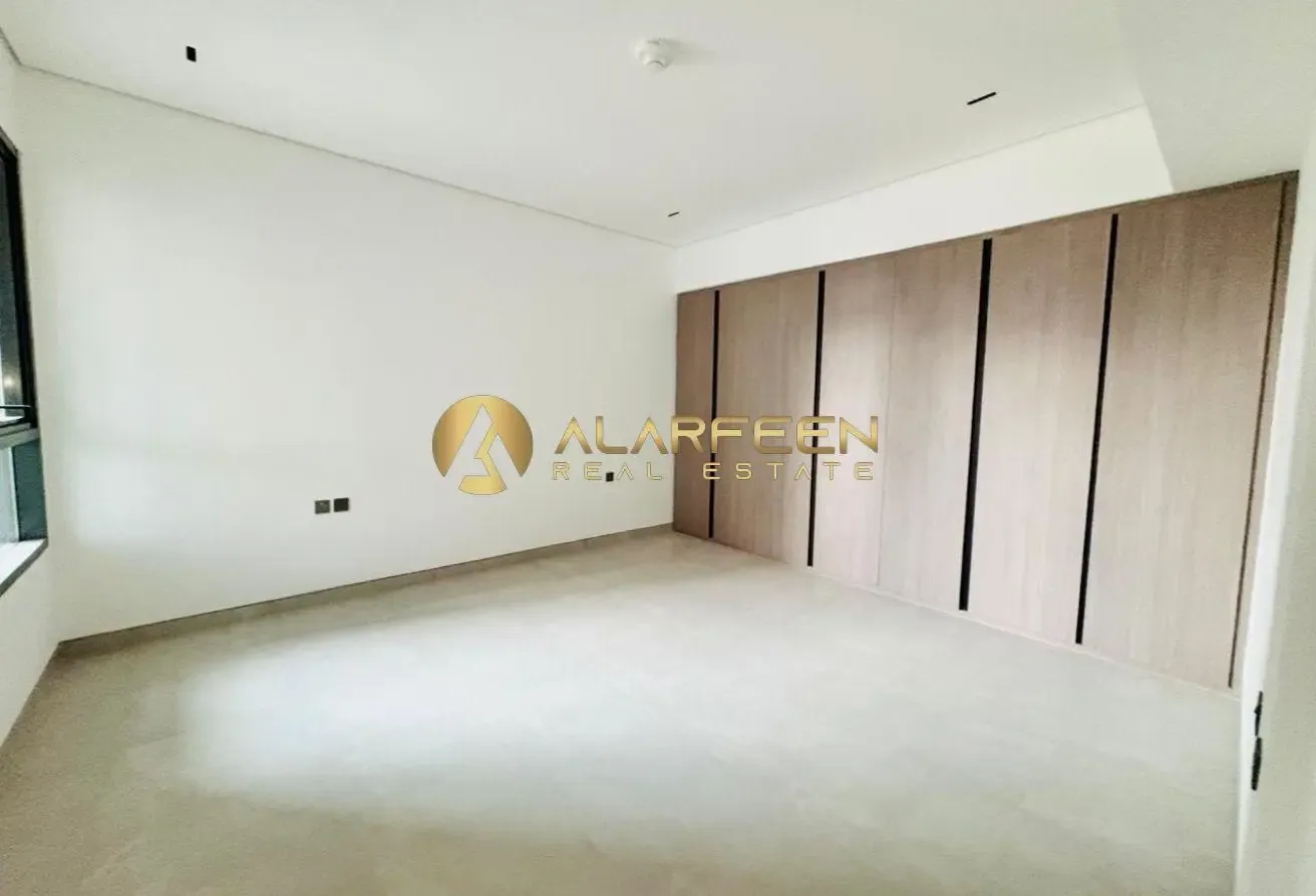 Brand New 1 BR | Kitchen Appliances | With Balcony