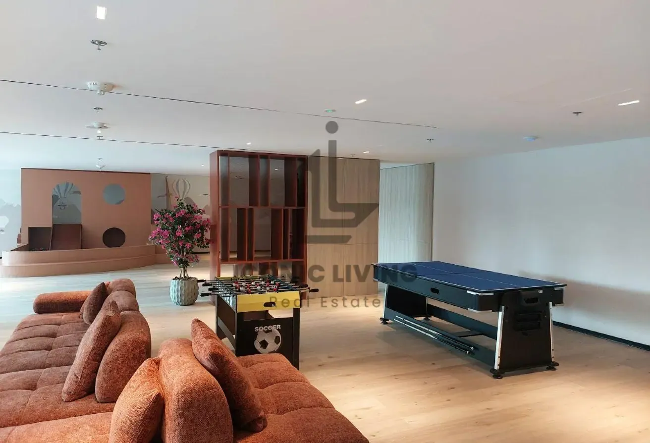 1 Bed Apartment converted into 2 beds
