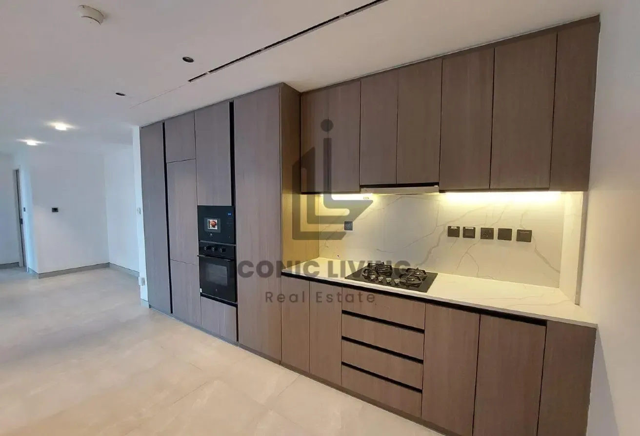 1 Bed Apartment converted into 2 beds