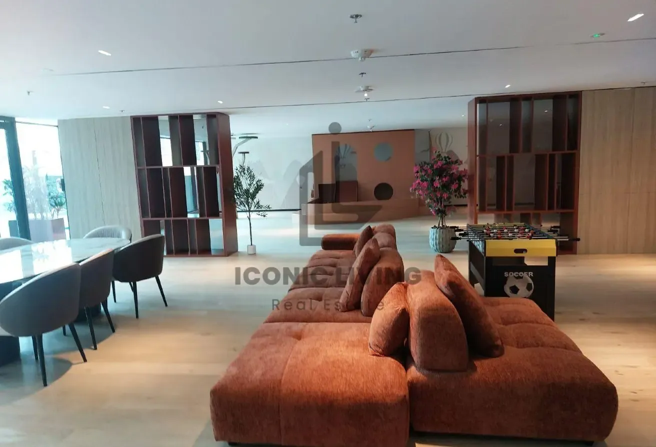 1 Bed Apartment converted into 2 beds