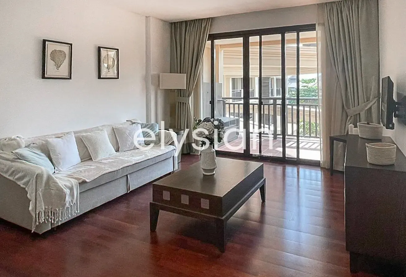 Now Vacant | Sea Views | Stunning Location