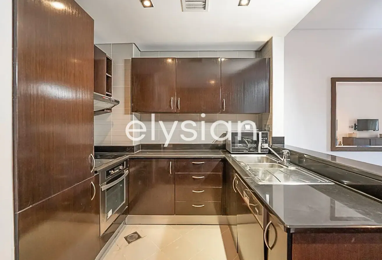 Now Vacant | Sea Views | Stunning Location