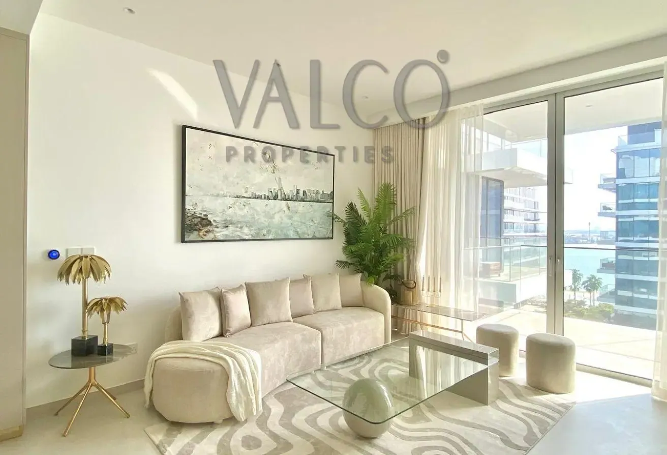 Vacant & Newly Fully Upgraded | Premium Design