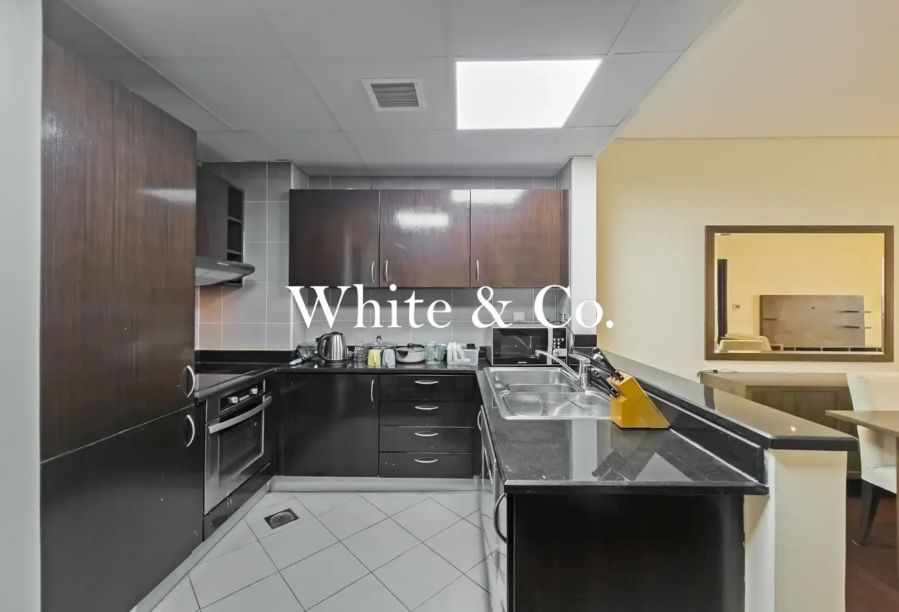 Full Sea + Palm View | Vacant | Mid Floor