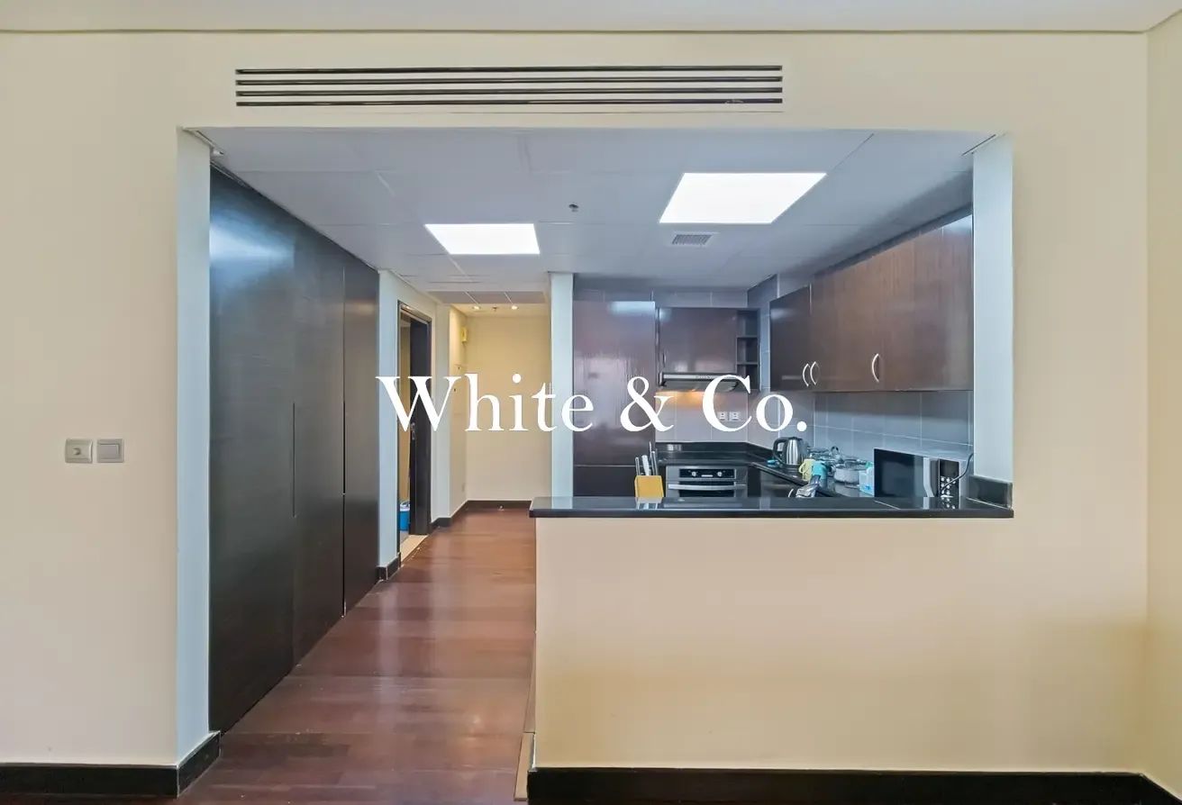 Full Sea + Palm View | Vacant | Mid Floor