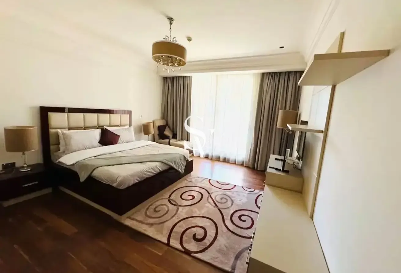 VIEW NOW | UNFURNISHED | PRIVATE BEACH | VACANT
